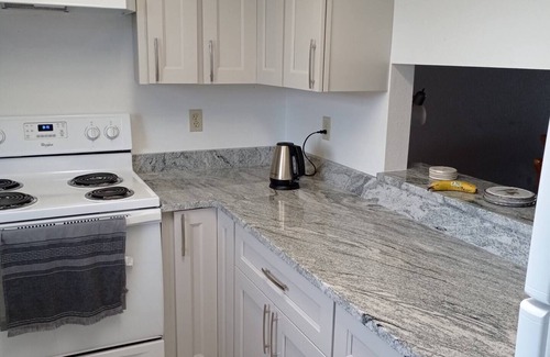 Englewood South Condo | Relax with the whole family at this peaceful place to stay.