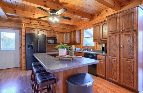 Nelsonville Cabin | Relax Your Mind, Body and Soul: Escape into Nature