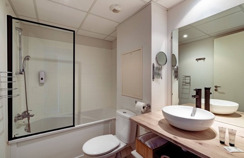 Lourdes Apartment | Relaxant Studiobotaniquewi-fi