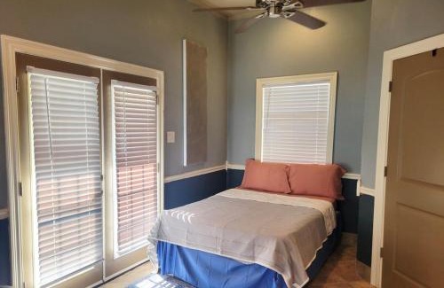 Carencro House | Relaxation Getaway with Pond View