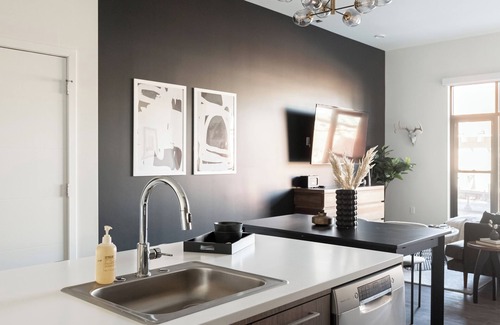 Highland Condo | Relaxed Elegance | Espadin LoHi