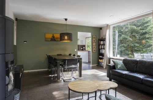 Municipality of Rijssen-Holten House | Relaxen in het bos met privésauna