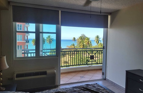 Barrero Condo | Relaxing 2-bedroom getaway with beach view and access.