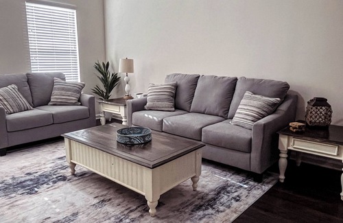 Madison Apartment | Relaxing 2BR/2BA Gated, Workspace, Pool, Near Redstone & Airport