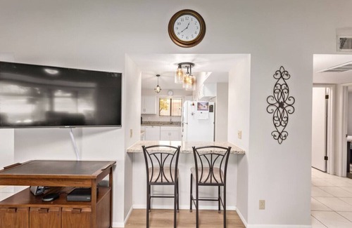 Sun City House | Relaxing 2BR+Den Golf Retreat with Backyard & BBQ