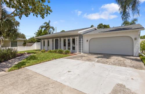 Greenbrook Estates House | Relaxing Coastal Comfort - Heated Pool