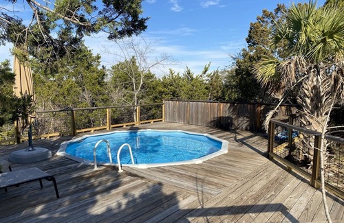 Wimberley House | Relaxing Cozy Private Cottage with Hot Tub