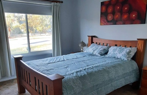Ariah Park House | Relaxing family home in Ariah Park within the Temora Shire, with much to offer