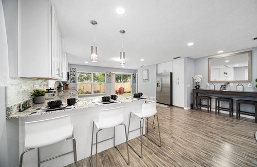 Signal Hill House | Relaxing four bed room getaway built for long stays