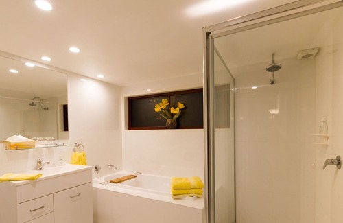 Mudgeeraba House | Relaxing Guest House in the Gold Coast Hinterland