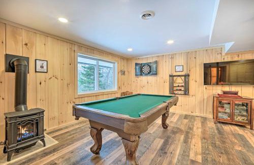 West Dover House | Relaxing Home Mins from Mt Snow, Hiking, and Lakes