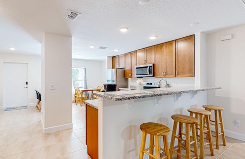 Port Malabar House | Relaxing home with patio, W/D, full kitchen, & Pack-N-Play - golf nearby