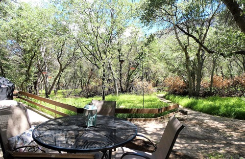 Sierra Vista Southeast House | Relaxing house on 8 acres with trails, bird garden & tours Ramsey Canyon Retreat