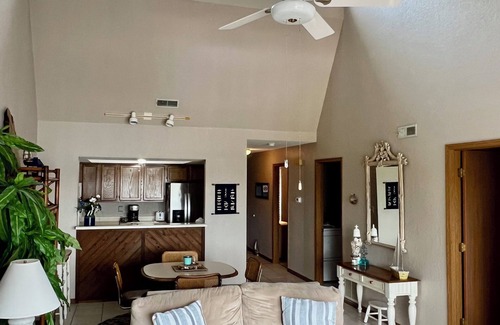 Lake Ozark Condo | Relaxing Marvelous Main Channel View!