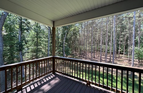 Grand Haven Cottage | Relaxing Modern Cottage in Grand Haven