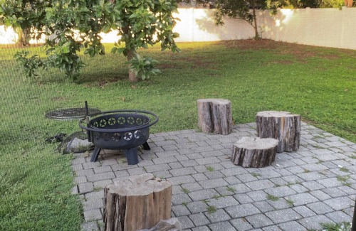 Brandon House | Relaxing One-Bedroom Getaway w/Pool, Near Parks & Springs!