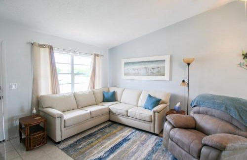 Englewood East House | Relaxing pool home in Englewood - Awake Zone