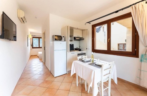 Aglientu Apartment | Relaxing Residence Baia dei Mirti B4-1 Bedroom Apartment sleeps 4 persons