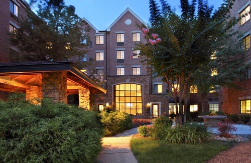 McLean Condo | Relaxing Retreat! Suite with Private Patio in Mclean | Free Breakfast + 24h Business Center