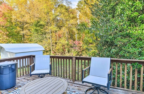Russell Springs House | Relaxing Russell Springs Retreat w/ Fire Pit!