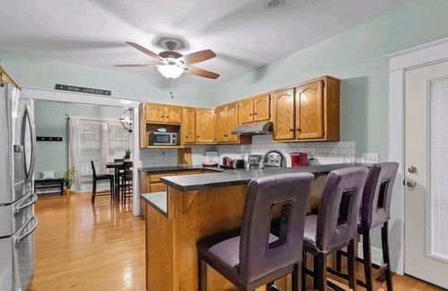 Highland Park House | *Relaxing Southern Comfort Retreat*- 5mins from Downtown