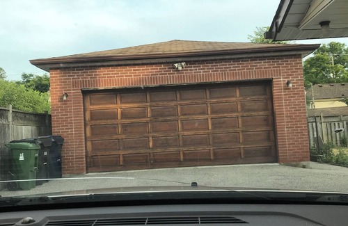 North York House | Relaxing stay in fiendly, convenient, North York Neighborhood.