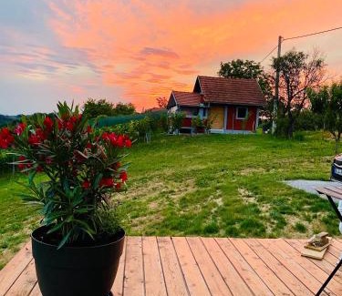 Bedekovcina Ski Chalet | Relaxing Tiny House with a beautiful view over the hills in Zagorje