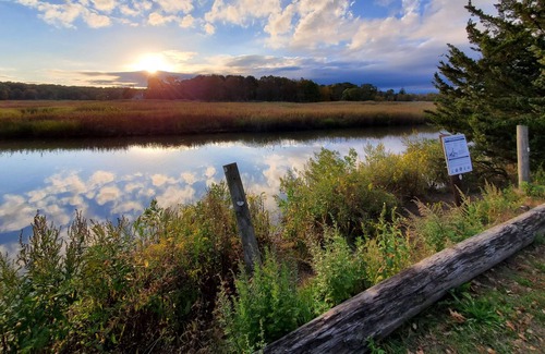 Guilford House | Relaxing waterfront escape on the CT shore