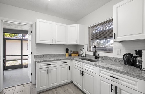 South Bradenton House | Relaxing West Bradenton Home 4 Bed/2 Bath/Close To Various Beaches/Ideal Area
