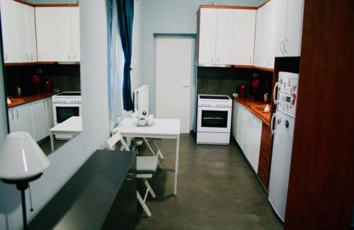Evosmos Apartment | REM House