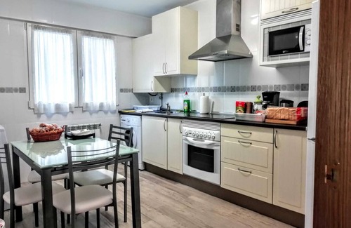 Centro y casco historico Apartment | Remarkable 3-Bed Apartment in Oviedo