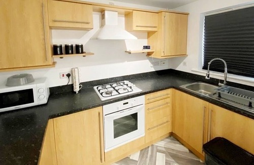 Sheffield House | Remarkable 3-Bed House in Sheffield