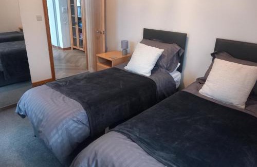 Middleton-on-Sea Apartment | Remarkable Seaside Apartment - Sleeps 4