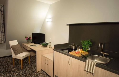 Stolpe Apartment | Rembrandt RE-15 - Cozy non-smoking apartment Die Remise Rembrandt RE-15