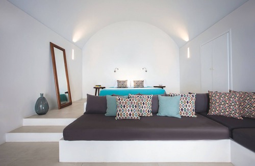 Imerovigli Hotel | Remezzo Villas