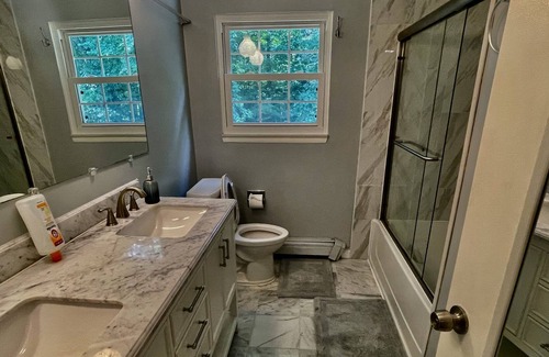 Okemos House | Remodeled 2 story house close to Michigan State University