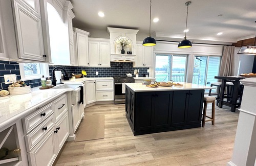 Coal Valley Other | Remodeled 3-bed-3-bath Farmhouse near the John Deere Classic in the Quad Cities!