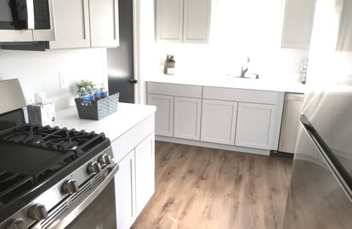 Addison House | Remodeled 3BR 1BA Near O'Hare Sleeps 10