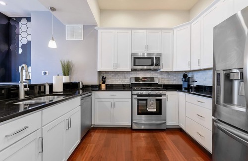 Benton Park House | Remodeled 3br 4ba Home with Secret Speakeasy Basement