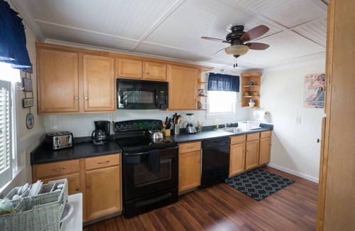 Clinton House | Remodeled 4 BR Waterfront Beach House with all the Comforts of Home.and more!