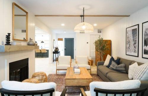 Trailer Estates House | Remodeled 4BR Pool Home/IMG Golf View/Near Beaches