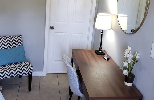 New Port Richey House | REMODELED COZY HOME AND RELAXING BACK WATER VIEW