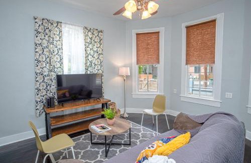 Five Points Apartment | Remodeled Historic 2BR 1BA House Near Downtown
