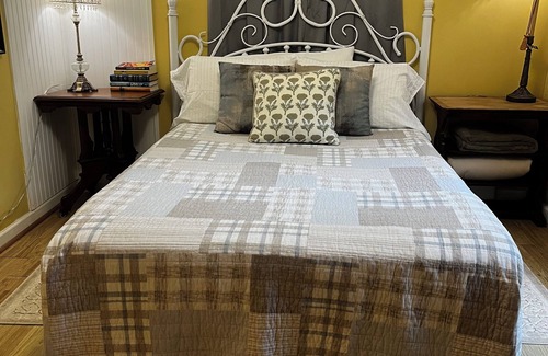 Clarkdale Other | Remodeled modular farmhouse in Acworth near LakePoint Sports complex - Emerson