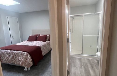 Lenexa House | Remodeled, Spacious House just off 435. Pet-friendly!