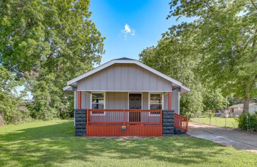 Tulsa House | Remodeled Tulsa House with Yard about 4 Mi to Downtown!