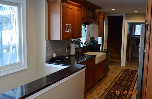 Old Forge House | REMODELED WATERFRONT ON CHANNEL IN OLD FORGE