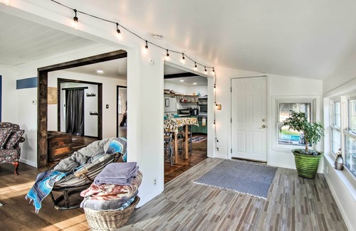 Dauberville Cabin | Remote Pennsylvania Cabin w/ Private Hot Tub