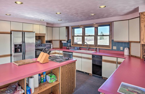 Glenrock Cabin | Remote WY Ranch w/170 Acres & Views Galore!