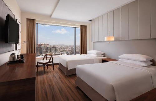 Ahmedabad Hotel | Renaissance Ahmedabad Hotel